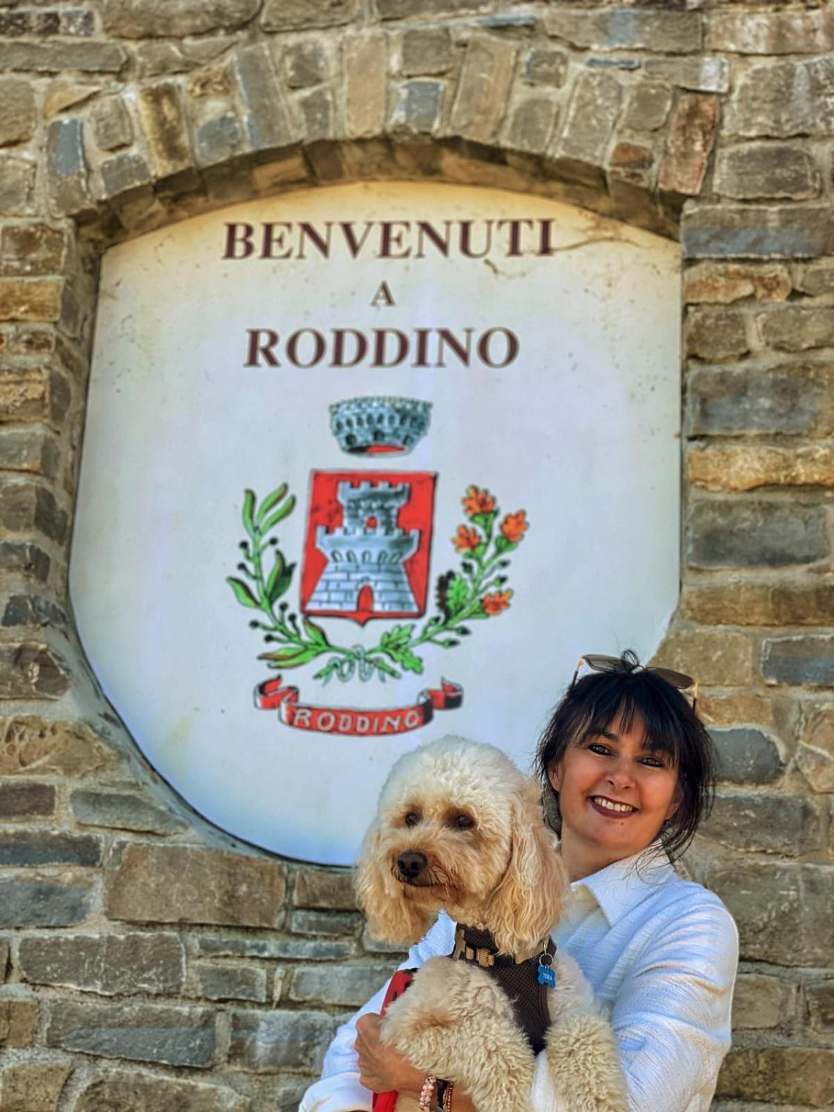 Tobia'S Home Roddino Exterior photo